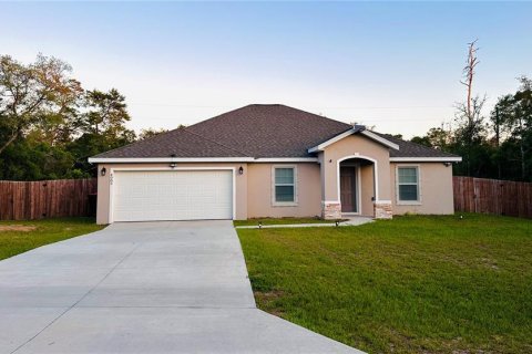 House in Ocala, Florida 3 bedrooms, 169.64 sq.m. № 1759957 - photo 1