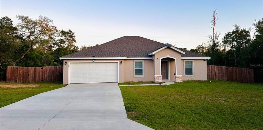 House in Ocala, Florida 3 bedrooms, 169.64 sq.m. № 1759957