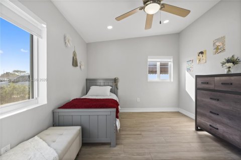 Villa ou maison à vendre à Miami, Floride: 3 chambres, 209.96 m2 № 1995885 - photo 15