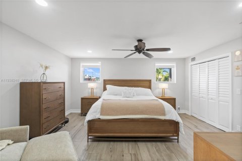 Villa ou maison à vendre à Miami, Floride: 3 chambres, 209.96 m2 № 1995885 - photo 26