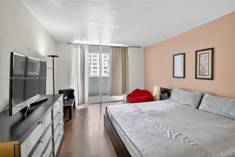 Copropriété à louer à Aventura, Floride: 1 chambre, 80.82 m2 № 1973741 - photo 23