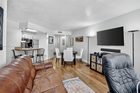 Copropriété à louer à Aventura, Floride: 1 chambre, 80.82 m2 № 1973741 - photo 15