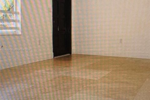 Condominio en alquiler en Miami, Florida, 1 dormitorio, 59.18 m2 № 2054311 - foto 6