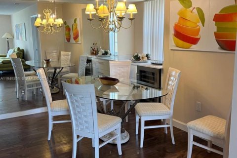 Condominio en alquiler en Aventura, Florida, 3 dormitorios, 122.63 m2 № 2054414 - foto 6