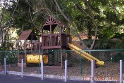 Condominio en alquiler en Aventura, Florida, 3 dormitorios, 122.63 m2 № 2054414 - foto 18