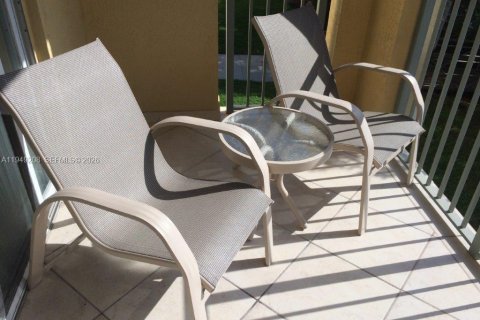 Condominio en alquiler en Aventura, Florida, 3 dormitorios, 122.63 m2 № 2054414 - foto 14