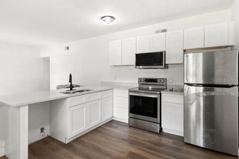 Villa ou maison à vendre à Sanford, Floride: 3 chambres, 117.24 m2 № 2314804 - photo 17