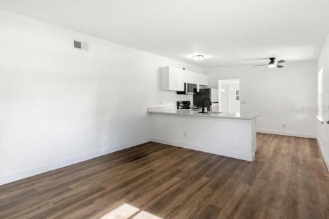 Villa ou maison à vendre à Sanford, Floride: 3 chambres, 117.24 m2 № 2314804 - photo 13