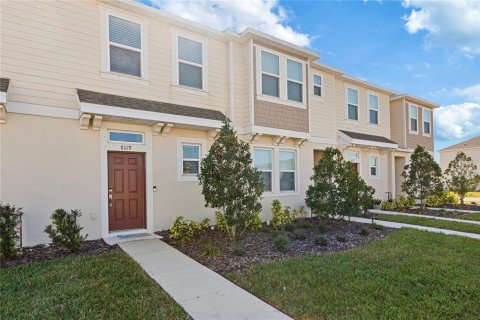 Adosado en Palmetto, Florida 2 dormitorios, 104.79 m2 № 2113242