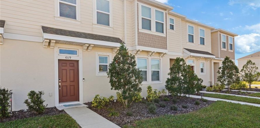 Adosado en Palmetto, Florida 2 dormitorios, 104.79 m2 № 2113242