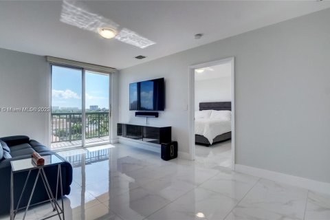 Copropriété à vendre à Miami, Floride: 2 chambres, 102.19 m2 № 1927882 - photo 3