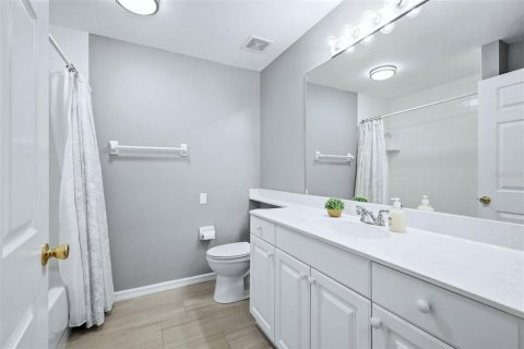 Copropriété à vendre à Sarasota, Floride: 2 chambres, 93.65 m2 № 2432700 - photo 26