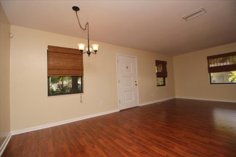 Casa en alquiler en Lakeland, Florida, 3 dormitorios, 122.35 m2 № 1858262 - foto 4
