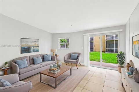 Condo à Dania Beach, Floride, 1 chambre  № 2257060