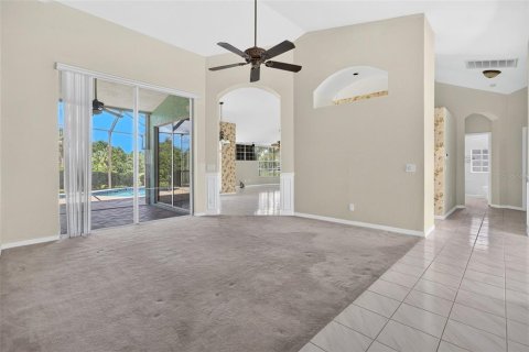Villa ou maison à vendre à Punta Gorda, Floride: 3 chambres, 197.97 m2 № 2415608 - photo 3