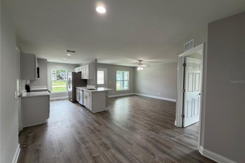 Casa en venta en Eagle Lake, Florida, 3 dormitorios, 108.97 m2 № 2387643 - foto 5