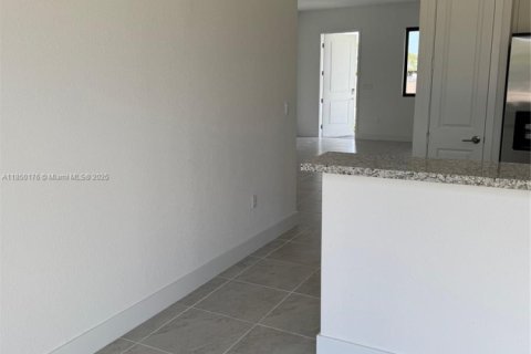 House in Homestead, Florida 4 bedrooms № 1857208 - photo 8