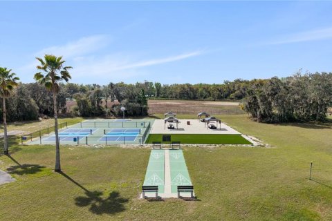 House in Wildwood, Florida 2 bedrooms, 107.4 sq.m. № 2166071 - photo 10