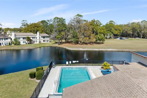 House in Wildwood, Florida 2 bedrooms, 107.4 sq.m. № 2166071 - photo 14