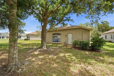 House in Zephyrhills, Florida 4 bedrooms, 208.38 sq.m. № 2233976 - photo 25