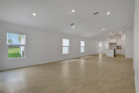 Villa ou maison à vendre à Green Cove Springs, Floride: 4 chambres, 166.95 m2 № 2400148 - photo 13