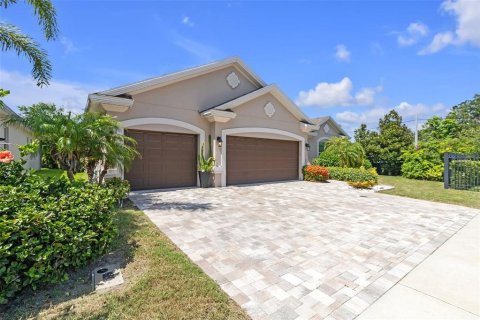 Villa ou maison à vendre à Largo, Floride: 4 chambres, 255.85 m2 № 1805004 - photo 3