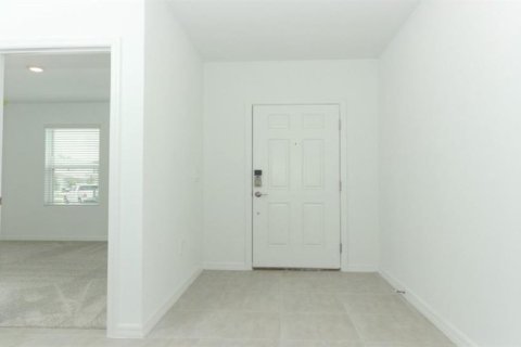House in Auburndale, Florida 4 bedrooms, 195.65 sq.m. № 1919411 - photo 8