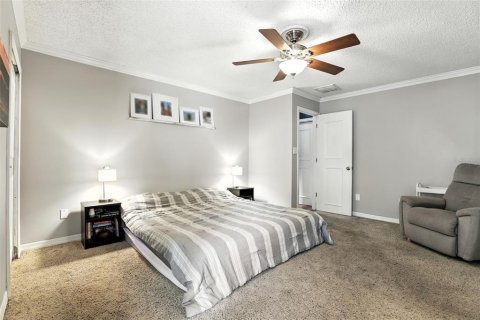 House in Winter Springs, Florida 3 bedrooms, 153.47 sq.m. № 1901223 - photo 19