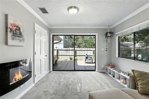 House in Winter Springs, Florida 3 bedrooms, 153.47 sq.m. № 1901223 - photo 16