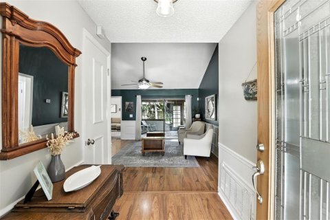 House in Winter Springs, Florida 3 bedrooms, 153.47 sq.m. № 1901223 - photo 3