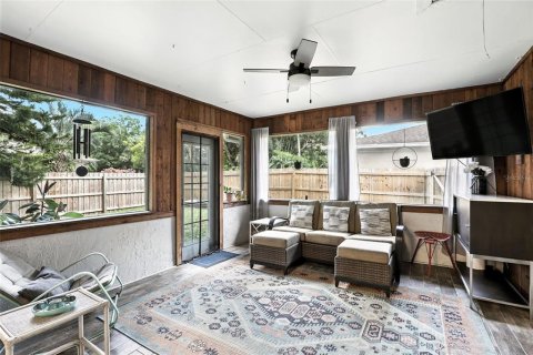 House in Winter Springs, Florida 3 bedrooms, 153.47 sq.m. № 1901223 - photo 26