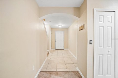 Adosado en venta en Brandon, Florida, 3 dormitorios, 126.53 m2 № 2156097 - foto 3