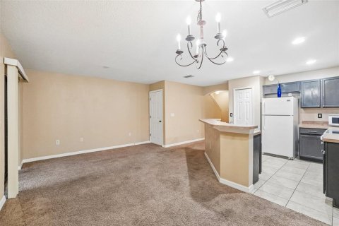 Adosado en venta en Brandon, Florida, 3 dormitorios, 126.53 m2 № 2156097 - foto 8