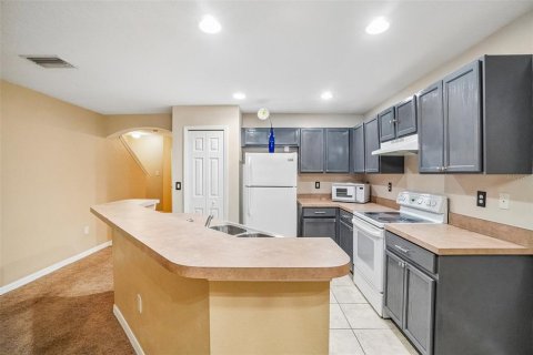Adosado en venta en Brandon, Florida, 3 dormitorios, 126.53 m2 № 2156097 - foto 12