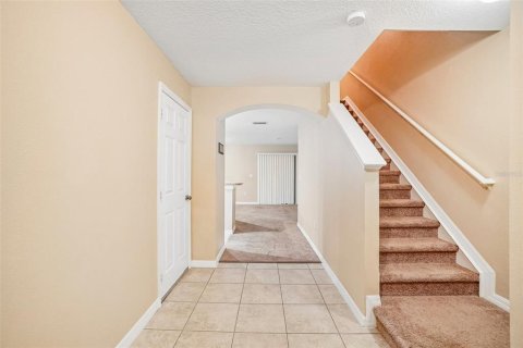 Adosado en venta en Brandon, Florida, 3 dormitorios, 126.53 m2 № 2156097 - foto 4