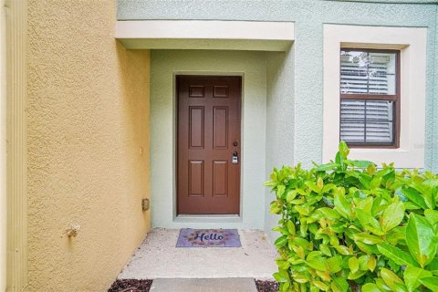 Adosado en venta en Brandon, Florida, 3 dormitorios, 126.53 m2 № 2156097 - foto 2