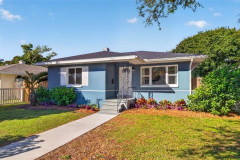 Villa ou maison à vendre à Saint Petersburg, Floride: 3 chambres, 144.18 m2 № 2435089 - photo 2