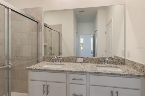 Townhouse in Bradenton, Florida 3 bedrooms, 174.56 sq.m. № 1906697 - photo 10