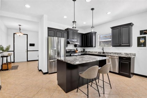 Villa ou maison à vendre à Bradenton, Floride: 3 chambres, 164.07 m2 № 2429477 - photo 9