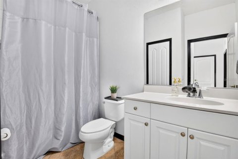 Villa ou maison à vendre à Bradenton, Floride: 3 chambres, 164.07 m2 № 2429477 - photo 28