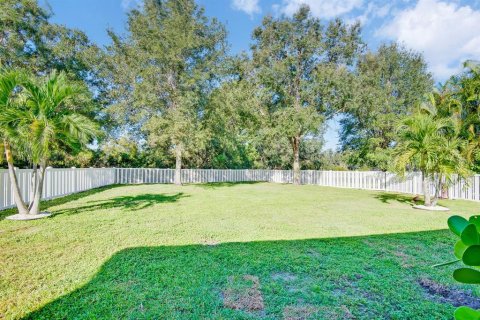 Villa ou maison à vendre à Bradenton, Floride: 3 chambres, 164.07 m2 № 2429477 - photo 4