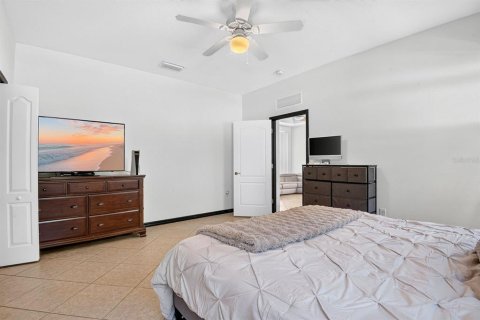 Villa ou maison à vendre à Bradenton, Floride: 3 chambres, 164.07 m2 № 2429477 - photo 22