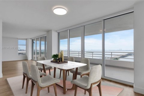 Appartement à louer à Miami, Floride: 3 chambres, 187.85 m2 № 2032596 - photo 12