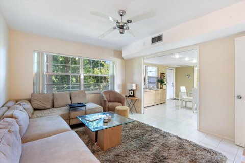 Copropriété à vendre à Pompano Beach, Floride: 3 chambres, 139.35 m2 № 2405994 - photo 17