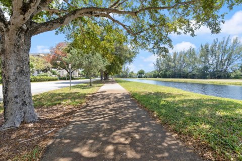 Copropriété à vendre à Pompano Beach, Floride: 3 chambres, 139.35 m2 № 2405994 - photo 28