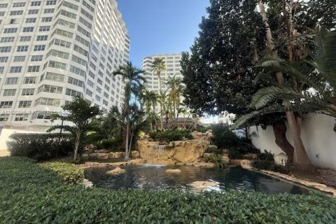 Copropriété à louer à Miami, Floride: 54.91 m2 № 1975181 - photo 1