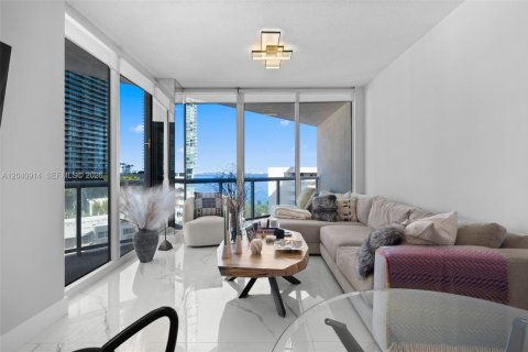 Copropriété à vendre à Miami, Floride: 1 chambre, 76.92 m2 № 2240367 - photo 3