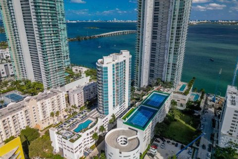 Copropriété à vendre à Miami, Floride: 1 chambre, 76.92 m2 № 2240367 - photo 17