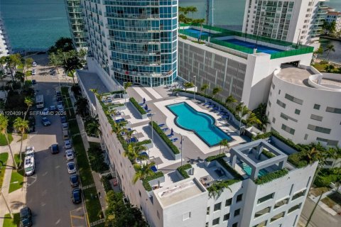 Copropriété à vendre à Miami, Floride: 1 chambre, 76.92 m2 № 2240367 - photo 22