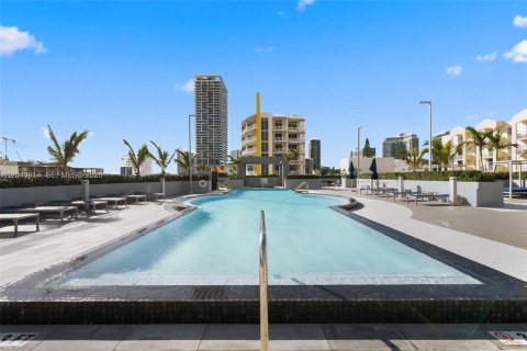 Copropriété à vendre à Miami, Floride: 1 chambre, 76.92 m2 № 2240367 - photo 30